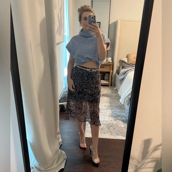 Fun colorful Polka Dot Skirt - Picture 4 of 8